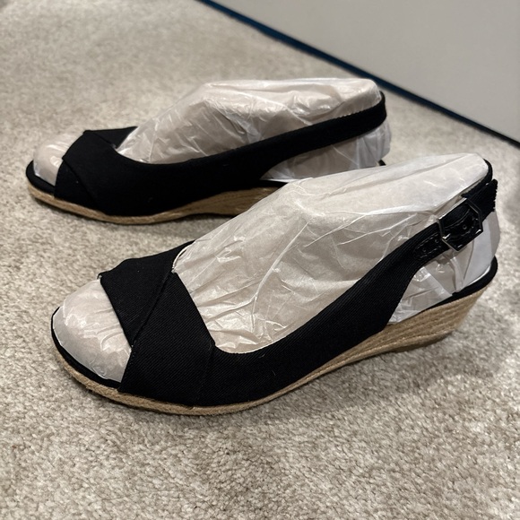 Life Stride Shoes - Life Stride Black Espadrille Wedges